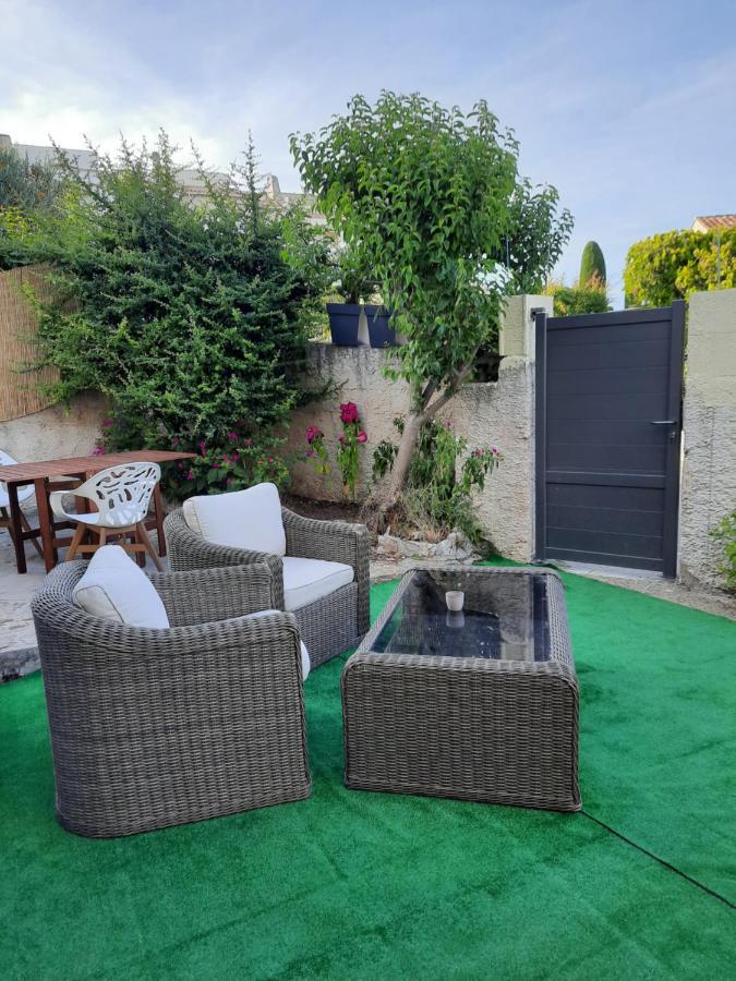 Reves De Vie Studio Morgiou Avec Terrasse Et Parking Prive Каси Екстериор снимка